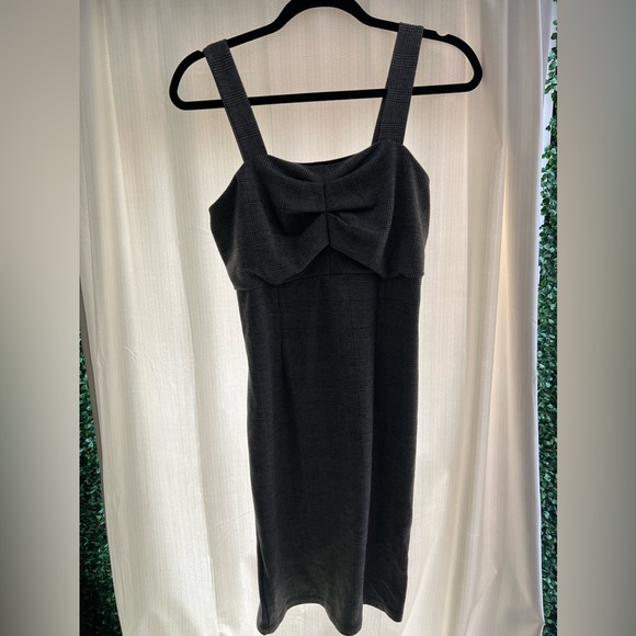 2/$22✨ Grey Plaid Dress - Picture 2 of 3